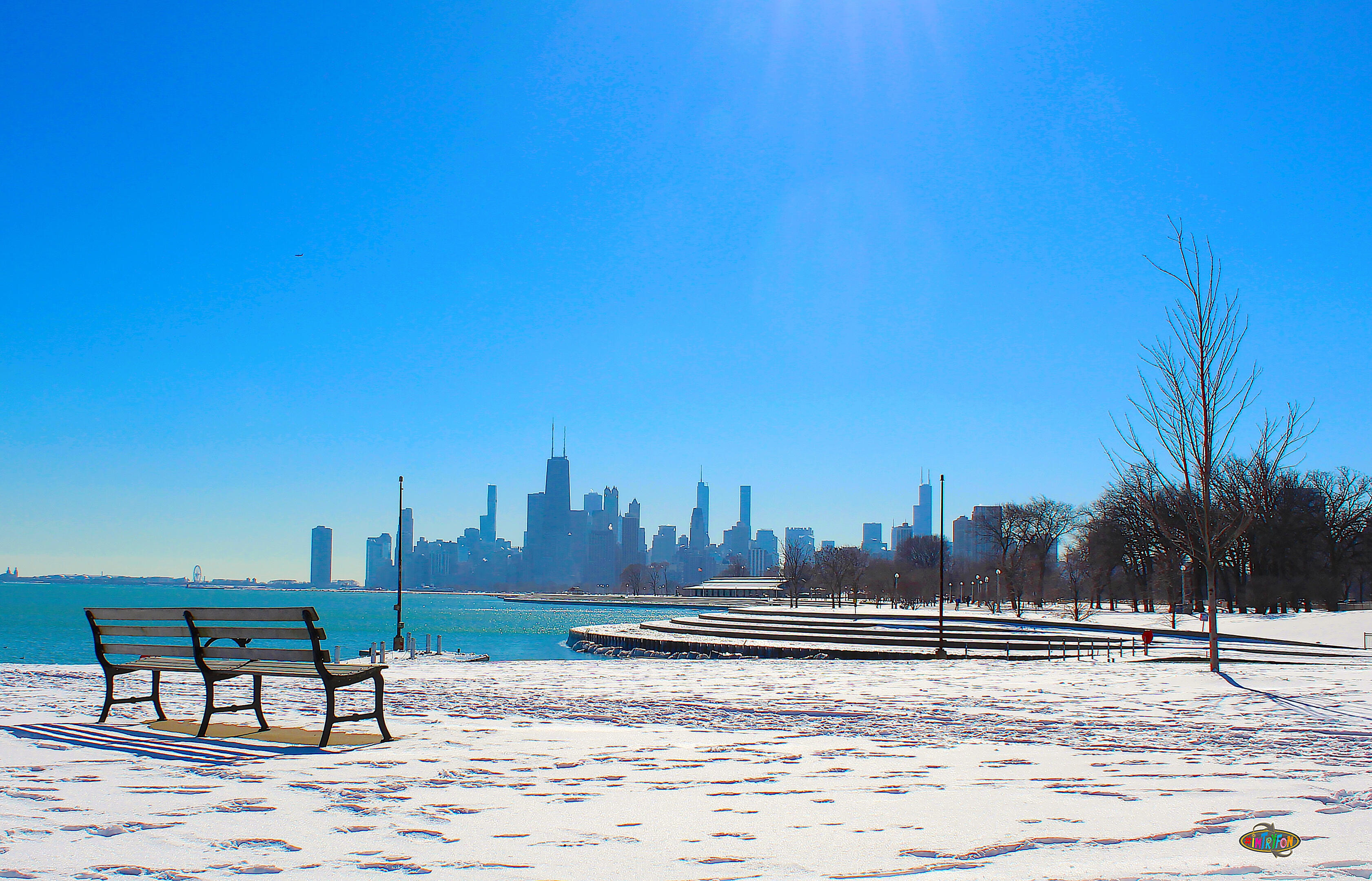 Chicago Skyline Bench - Winter